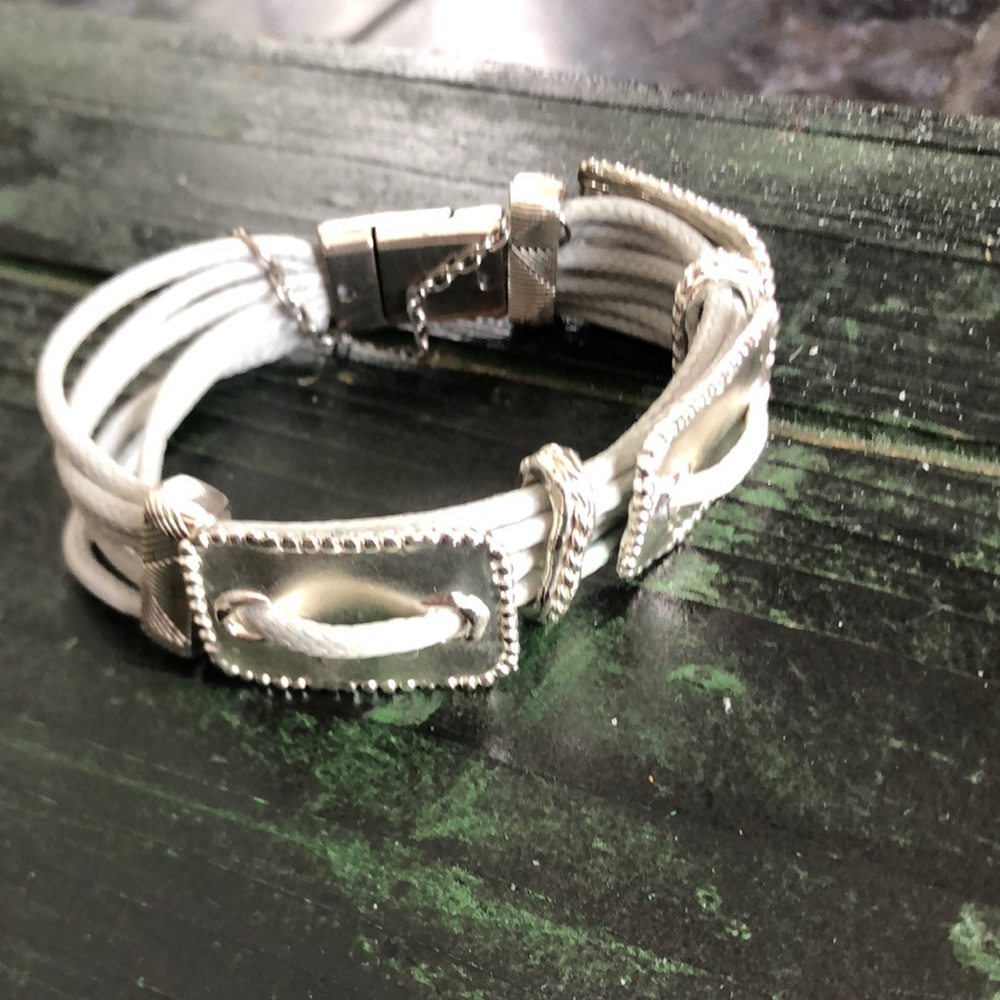 Silver Bracelet with Oval Centerpiece and Multiple